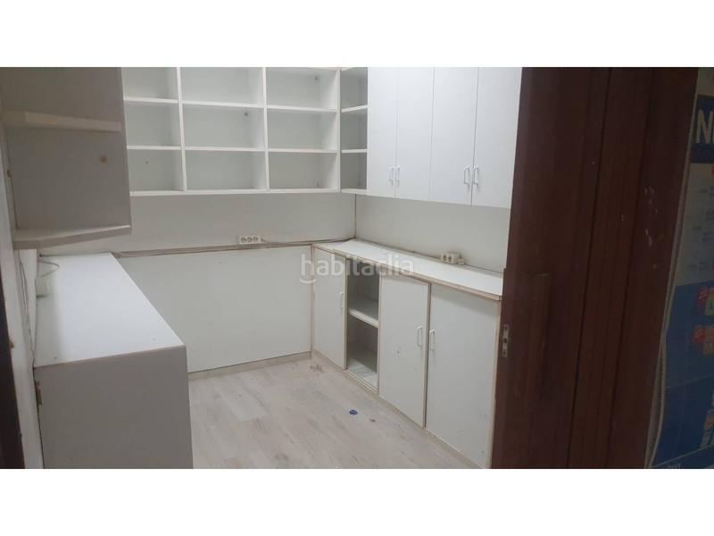 Foto f0fc7ba9-6be2-479e-8ac6-eb6be6cd6008. Business premise in Los Vadillos - R. Sanitaria - Pozanos Burgos