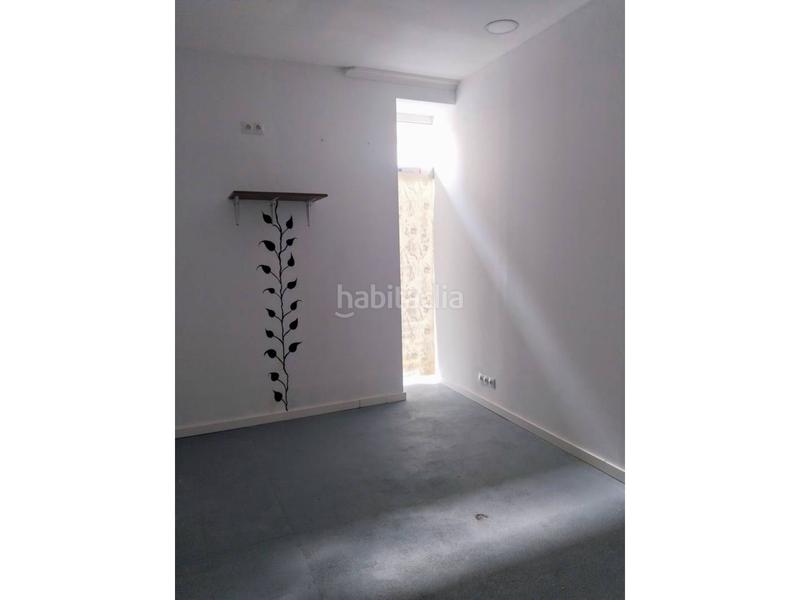 Foto 304cfcd9-dd0d-4ead-9254-d19b15624596. Locale commerciale in Los Vadillos - R. Sanitaria - Pozanos Burgos