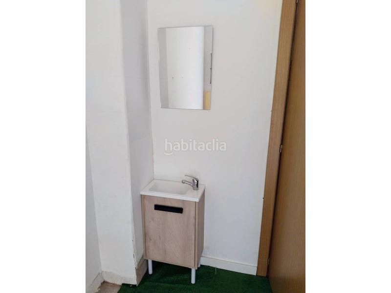 Foto 3bd86391-ef38-4e1d-9dd9-d3c209d4eb22. Locale commerciale in Los Vadillos - R. Sanitaria - Pozanos Burgos