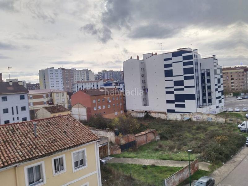 Foto b03d9d57-b502-40ff-a0a5-7bcfbb2f9662. Miete appartement mit heizung in Juan XXIII - Las Torres - G2 Burgos