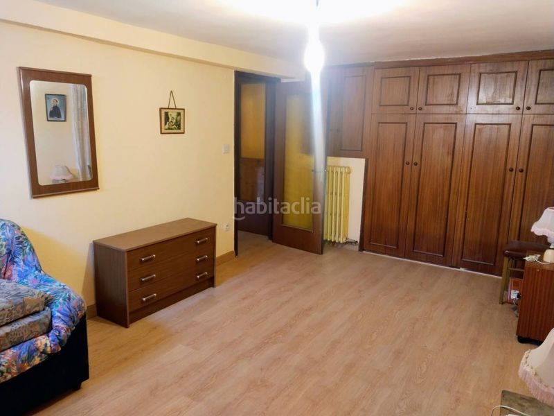 Foto 480fe48c-c4a8-47e3-b381-a0c05b2be8c0. Pis amb calefacció aparcament a Merindad de Cuesta - Urria