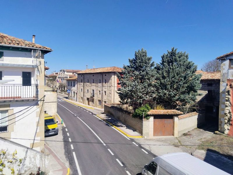 Foto 8cb852d2-76b9-46d3-a192-5c83191d07e0. Pis amb calefacció aparcament a Merindad de Cuesta - Urria