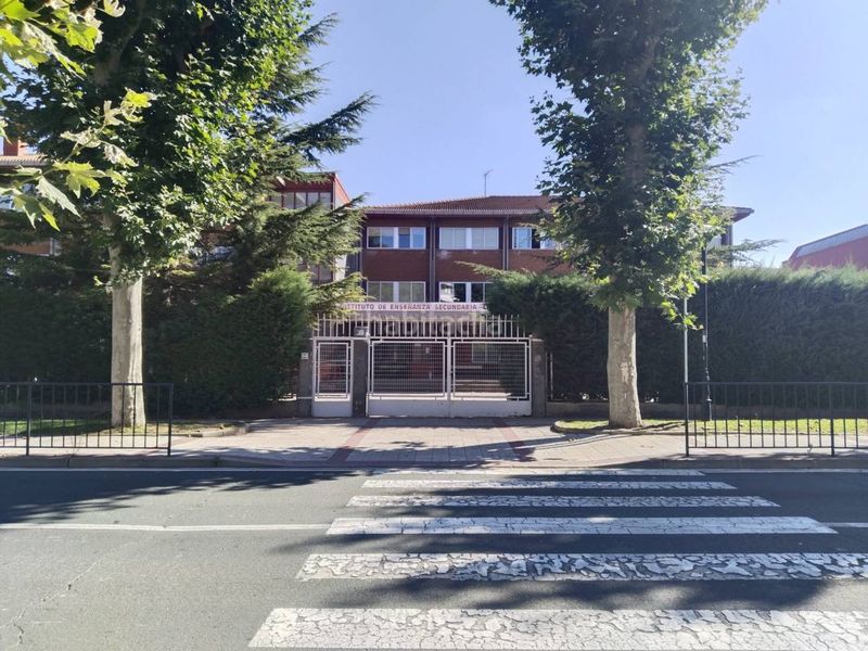 Foto 5fd126a9-3258-464f-b444-e366b48c4c7e. Piso  en venta en Briviesca