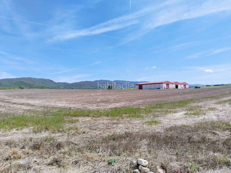 Foto 6ae64812-0e83-4d6a-b68c-4b60bc22e1b5. Finca rústica a Puebla de Arganzón (La)
