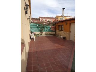 Affitto Piccolo appartamento  Calle duero. Apartamento en alquiler temporal en el crucerocortes09002