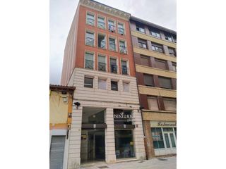 Affitto Ufficio  Calle parra. Oficina en alquiler en plaza vegasan pedro de cardeña09002