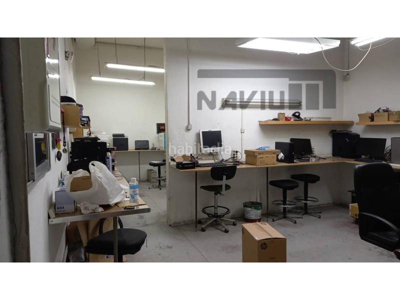 Foto a5850105-0671-4236-88ee-dae7e689b898. Nave industrial  en venta en san nicasiocampo de tirosolagua en Leganés