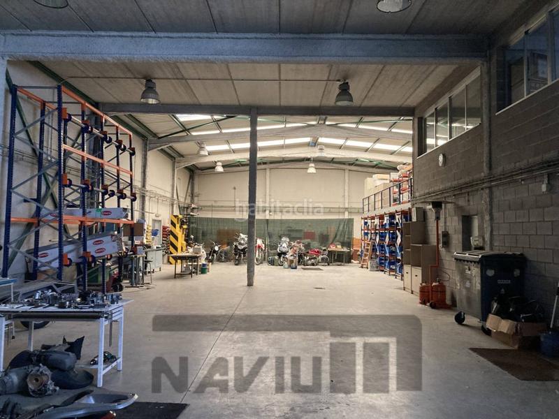 Foto 54726e1a-fc66-4bcd-b0ca-0103ef2aee60. Nave industrial venta de excepcional edificio mixto oficinaindustrial en Getafe