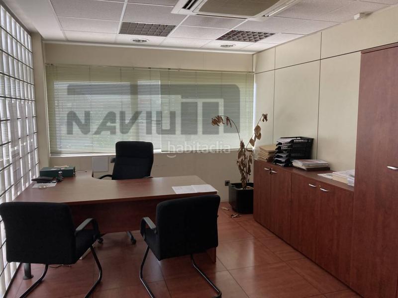Foto b285dcc5-8af6-400d-a943-f5a04488fa18. Nave industrial venta de excepcional edificio mixto oficinaindustrial en Getafe