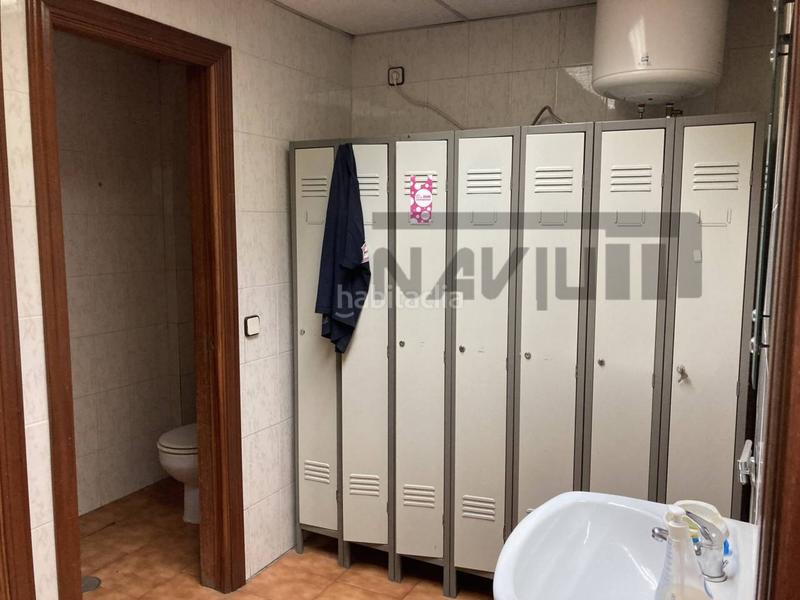 Foto c5650684-0d49-4cd2-8110-349f4657dd65. Bâtiment à usage industriel dans El Barral Ferial Coslada