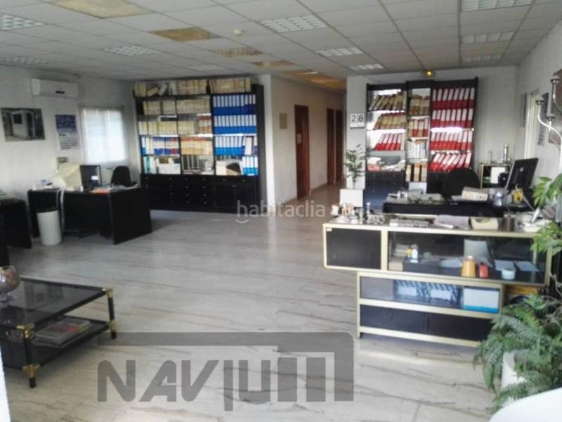 Foto 04c53f62-08e4-45a8-9f38-96147280e3c4. Bâtiment à usage industriel dans Altos del Olivar-El Caracol Valdemoro