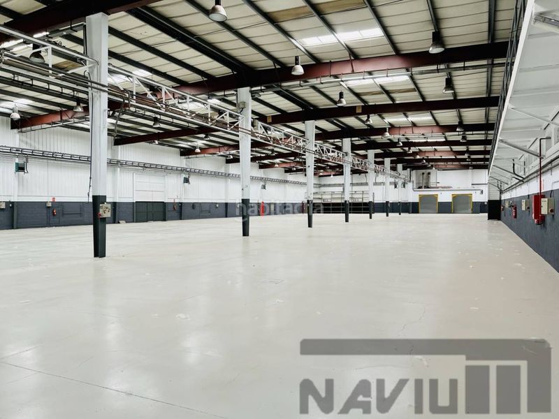 Foto 87b9a187-59ea-4b05-b656-d06e6291f810. Nau industrial amb calefacció a La Dehesa - El Pinar Navalcarnero