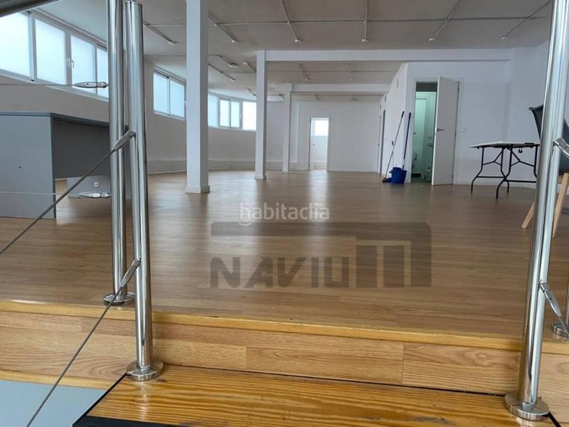 Foto 0d071d2e-c5ee-45b9-94b5-8ea340731054. Nau industrial amb calefacció a El Barral Ferial Coslada