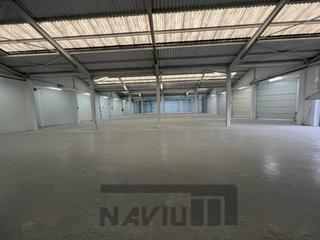 Nave industrial en El Barral Ferial. Navium vende en rentabilidad nave crossdock de 1.882,85 m2