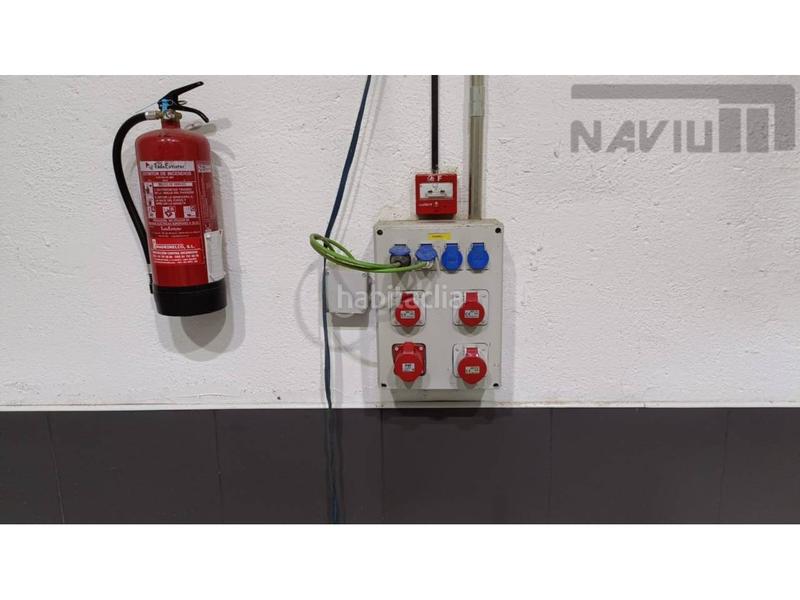 Foto 4565a8ee-de31-4248-abf9-03066c0a7c8d. Nau industrial amb calefacció a El Barral Ferial Coslada