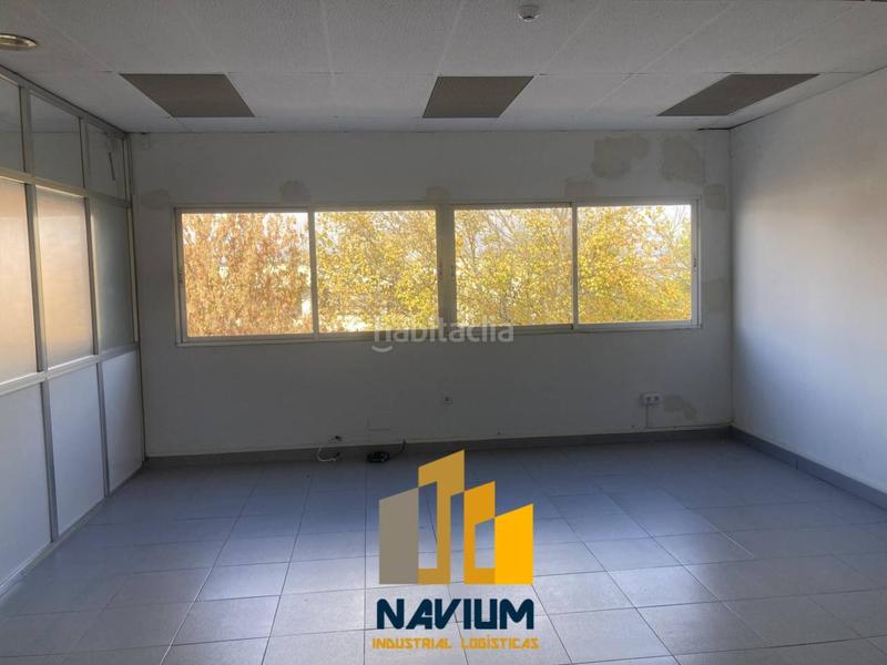 Foto 6e348093-3c42-4f8f-9f3b-ed56426b222d. Rent industrial building in Estación Coslada
