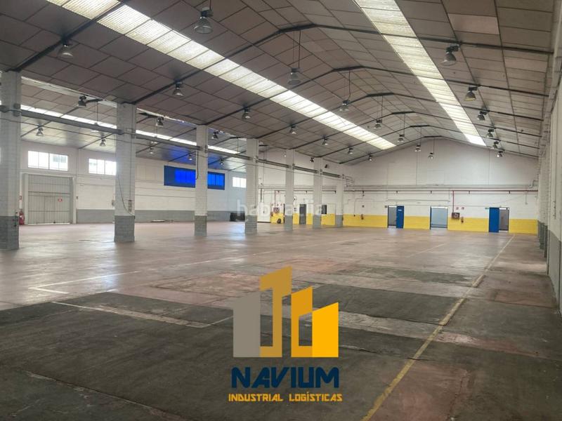 Foto b62a4ed7-829f-4420-8d5b-8923fe7ba917. Rent industrial building in Estación Coslada