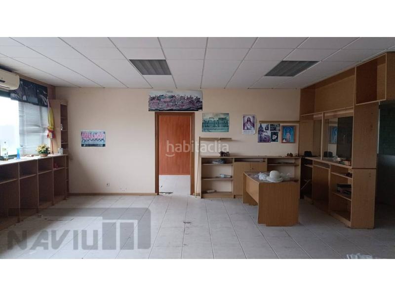 Foto 24d63a81-c772-4d00-8191-82bf6a59bb6a. Bâtiment à usage industriel dans La Estación Azuqueca de Henares