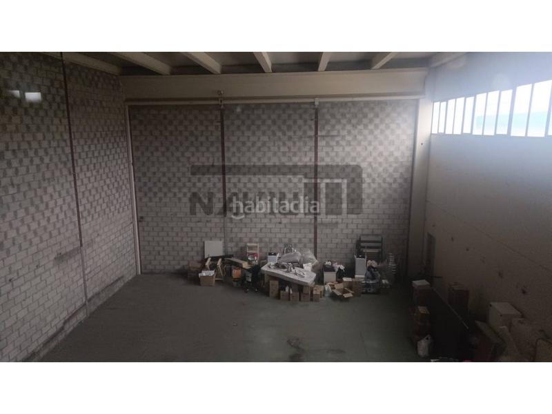 Foto f687435e-a1f1-46ca-b0e4-72cfd2cf4a06. Bâtiment à usage industriel dans La Estación Azuqueca de Henares