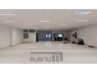 Rent Industrial building in Ensanche de Vallecas-La Gavia. Nave industrial en alquiler en casco histórico de vallecas