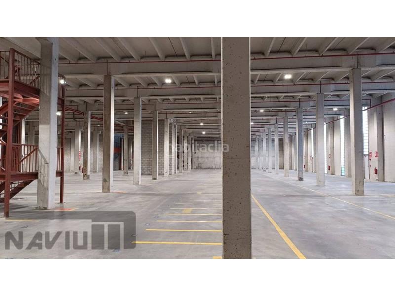 Foto 384e0e2c-cd34-45ff-9074-325bc809ee98. Nau industrial a San Agustín de Guadalix