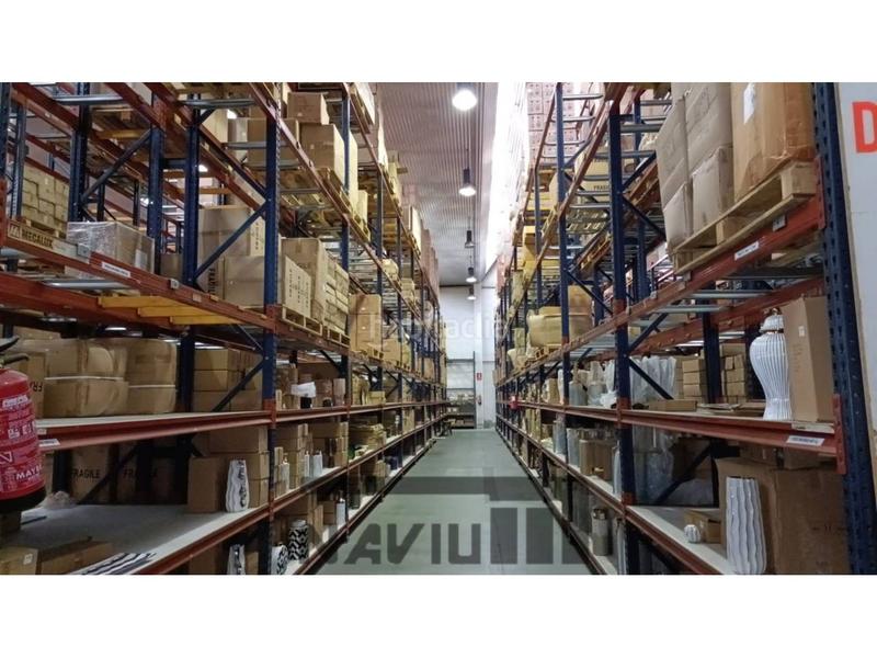 Foto cc904a9e-0707-45e8-8c3c-a0c503dcc8e6. Affitto capannone industriale in Sudeste Industrial Fuenlabrada