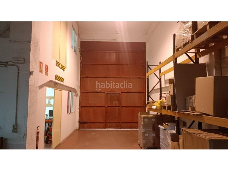 Foto ac543242-fcd5-4644-8084-77c746a38b97. Industrial building in Estación Coslada