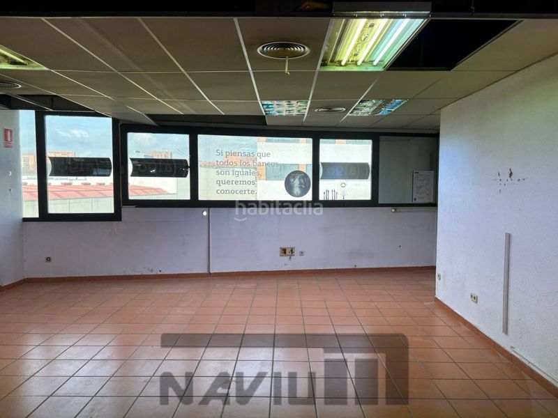 Foto 3f4d3bb5-10fb-4a84-87a1-7a2d19c7a5a3. Location bâtiment à usage industriel dans Ensanche de Vallecas-La Gavia Madrid