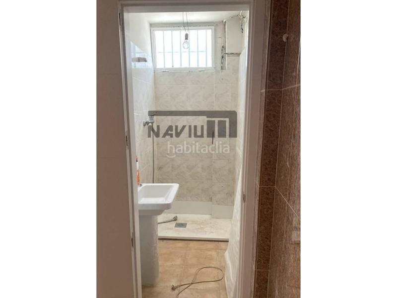 Foto a84775c6-d752-411f-aff9-5ebc9b20400d. Lloguer nau industrial a Sudeste Industrial Fuenlabrada