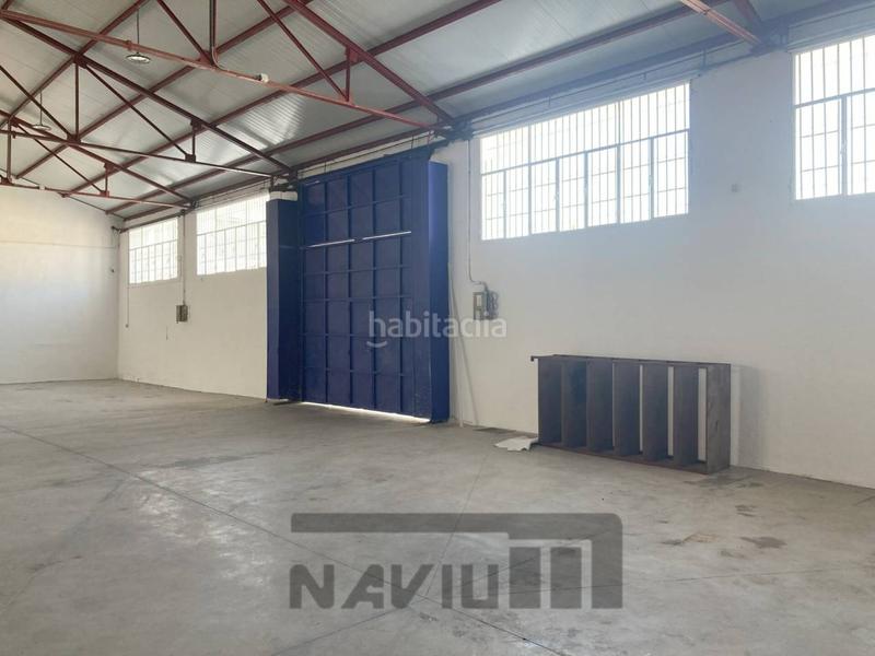 Foto f074f360-5e80-47eb-8914-71d76a3c3158. Lloguer nau industrial a Sudeste Industrial Fuenlabrada