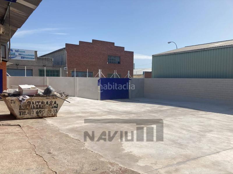 Foto 70c22fb9-41cf-428d-8e2b-a7ba984d002d. Location bâtiment à usage industriel dans Sudeste Industrial Fuenlabrada