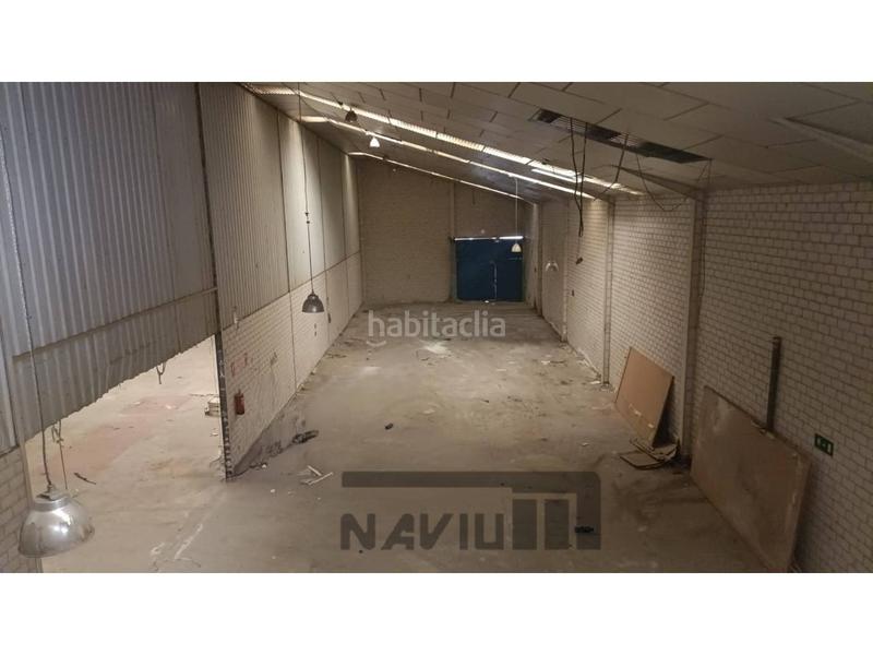 Foto 2cef4edb-8856-4b99-86eb-e93d3ba6ba09. Location bâtiment à usage industriel dans Torres de la Alameda