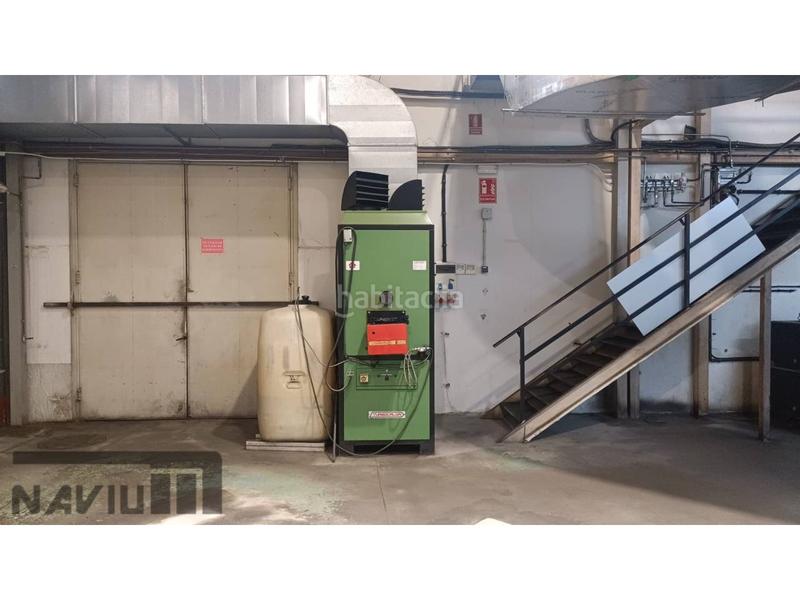 Foto f2400bc1-1d81-46c3-b580-d60410415f05. Rent industrial building with heating in Polígono de las Monjas Torrejón de Ardoz