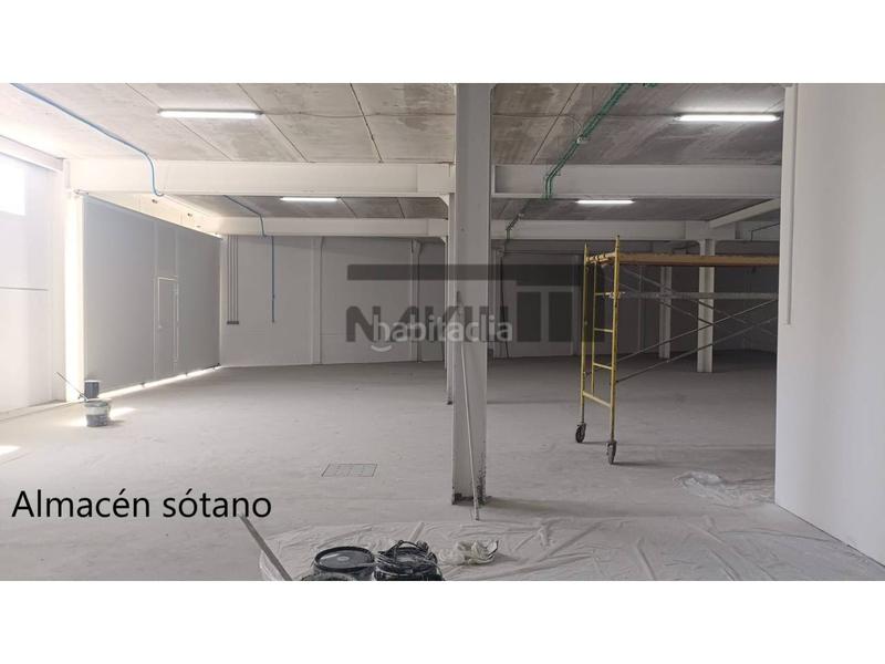 Foto 7649ba3e-49f8-4a53-a0a9-57bd46e273ab. Bâtiment à usage industriel dans Las Castañeras - Bulevar Arroyomolinos