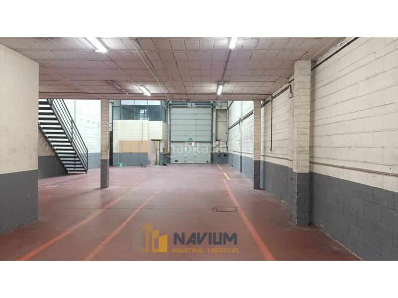 Foto c771b639-2139-4c96-a853-47f2abdd668b. Rent industrial building in Polígono Europa Alcalá de Henares