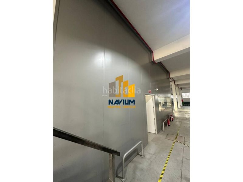 Foto dbc9a33b-cdca-454f-9a56-9c03b35935aa. Nau industrial a Valdepelayo-Montepinos-Arroyo Culebro Leganés