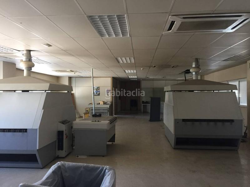 Foto e40098ed-0236-49a1-92cd-32487cc287e8. Location bâtiment à usage industriel dans El Olivar Alcalá de Henares