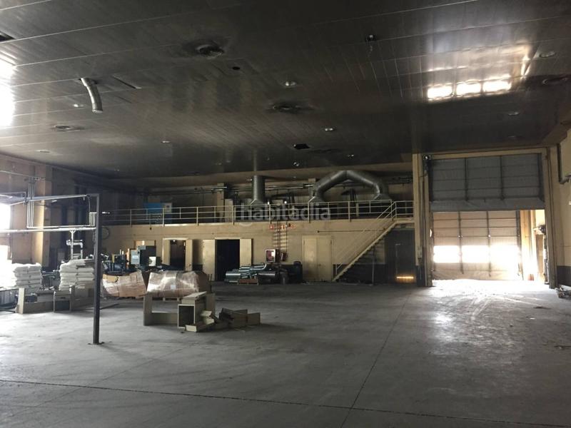 Foto 0edfdadc-a7bd-4276-862a-f30181709aac. Rent industrial building in El Olivar Alcalá de Henares