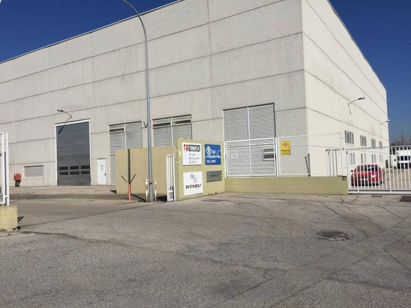 Foto 764078c0-ce01-4f96-8995-235941e03f60. Rent industrial building in El Olivar Alcalá de Henares