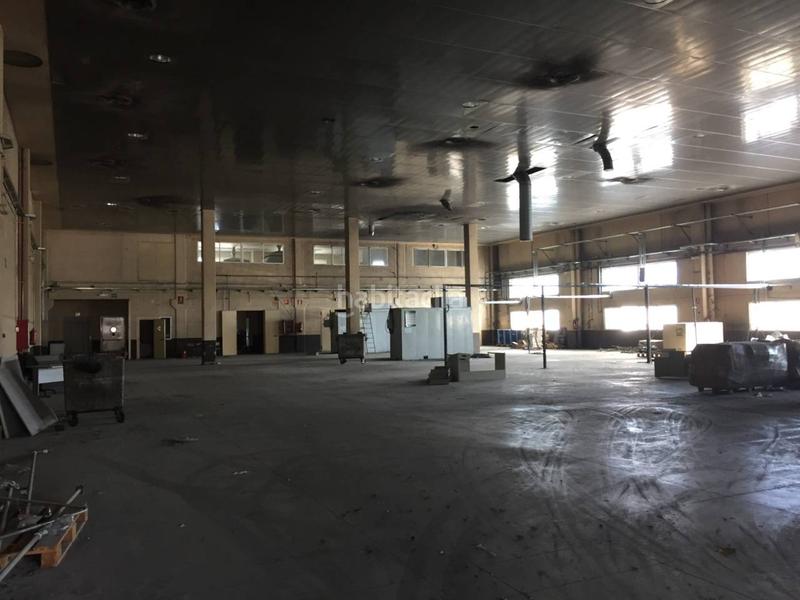 Foto 77ae7b44-3403-4d3d-8e69-cebad00b4371. Rent industrial building in El Olivar Alcalá de Henares