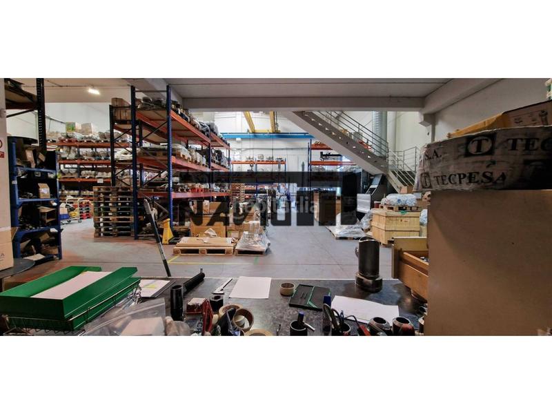 Foto 5e5ec3b1-7a49-47cf-89ea-6ef2f4f67e21. Industrial building in La Garena Alcalá de Henares