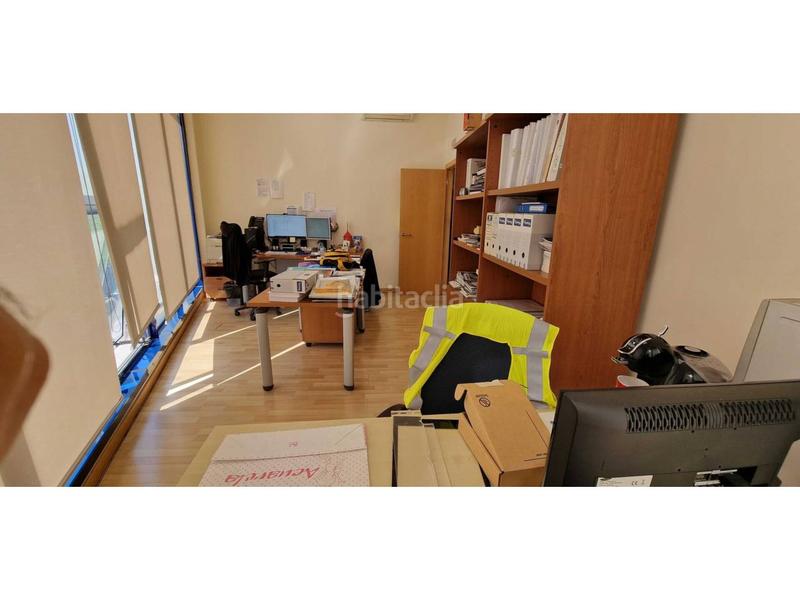 Foto ebd484dd-4cc1-4d6d-a42f-70357718ba46. Industrial building in La Garena Alcalá de Henares