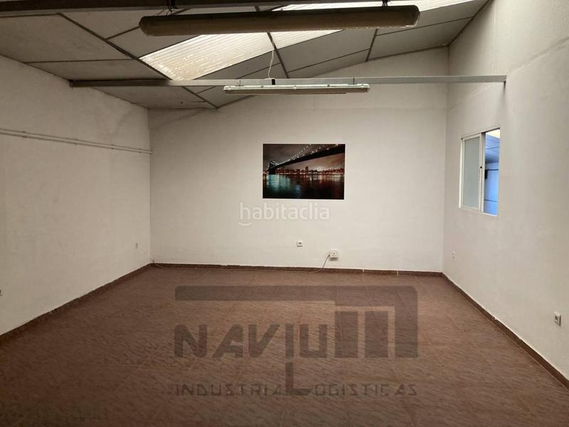 Foto 0f3bb489-74c8-4f7b-af51-fbfcf9aaafc8. Alquiler nave industrial  en alquiler en centroarroyola fuente en Fuenlabrada