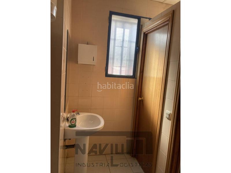 Foto fb4bfbe3-3ea5-4e4e-9a17-58655a1b7f97. Lloguer nau industrial a Sudeste Industrial Fuenlabrada