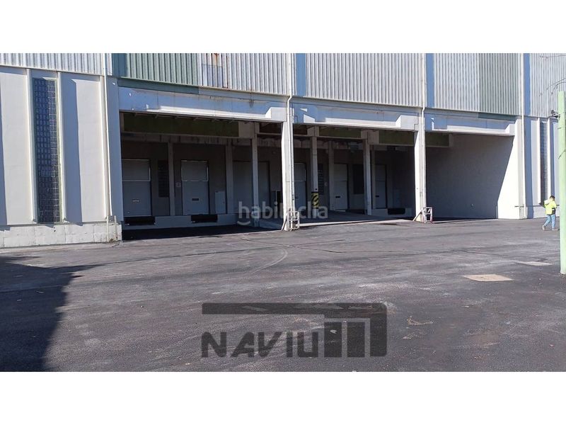 Foto 1555063c-5270-41a4-bdb9-ee8d4cbe9e9b. Lloguer nau industrial a San Agustín de Guadalix
