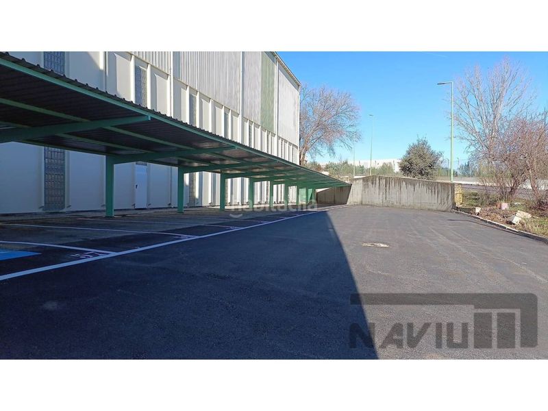 Foto b6bdea54-55e2-49cc-839a-c13aa4019967. Lloguer nau industrial a San Agustín de Guadalix