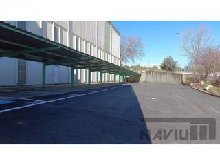 Location Bâtiment à usage industriel à San Agustín de Guadalix. Navium alquila único edificio logístico monoinquilino en a1