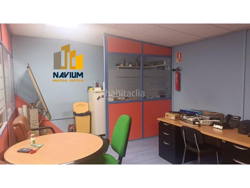 Foto 5bbbcbf9-2bb8-4a89-a6dd-005e2eb9c7ad. Industrial building in El Barral Ferial Coslada