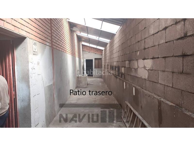 Foto c38a55a4-298f-4d4b-8730-2e40227ea9f7. Lloguer nau industrial a Torres de la Alameda