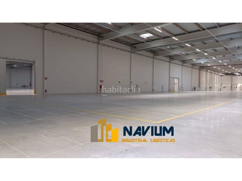 Foto 327920b2-0048-4249-b4c1-b54a62bdbf0a. Alquiler nave industrial navium alquila módulo logístico módulos m1m2 de 38.937 m2 en toledo referencia sur499m1m2 en Seseña